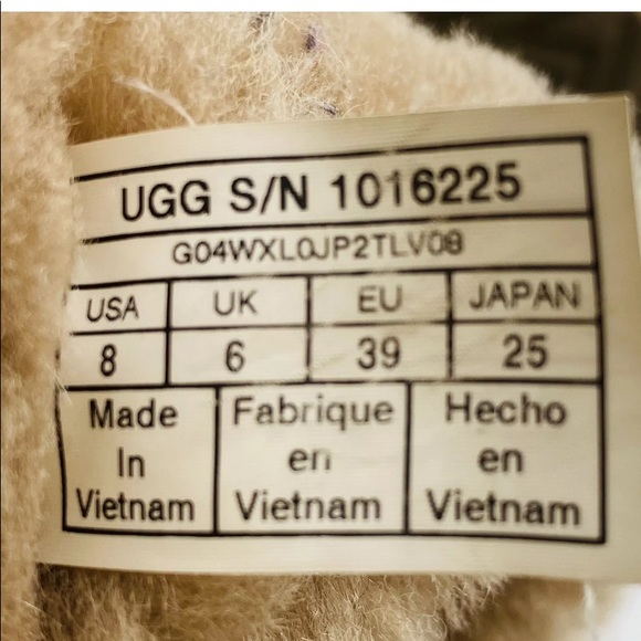 UGG Bailey Bow II - Picture 9 of 9